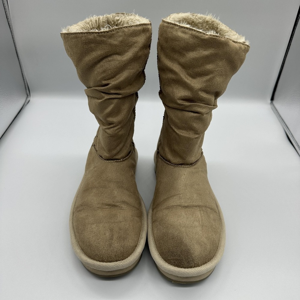 Skechers Boots Womens Size 7 Beige Faux Suede Shearling Lined Mid Calf 46872